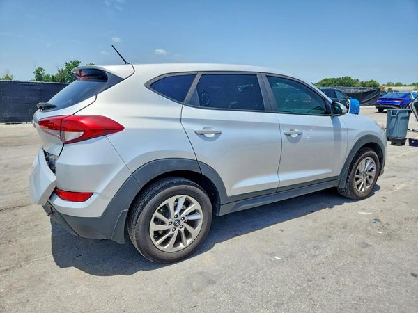 2018 HYUNDAI TUCSON SE Standard
