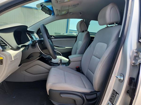 2018 HYUNDAI TUCSON SE Standard