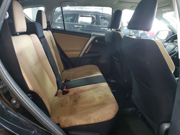 2016 TOYOTA RAV4 XLE (M Grade)