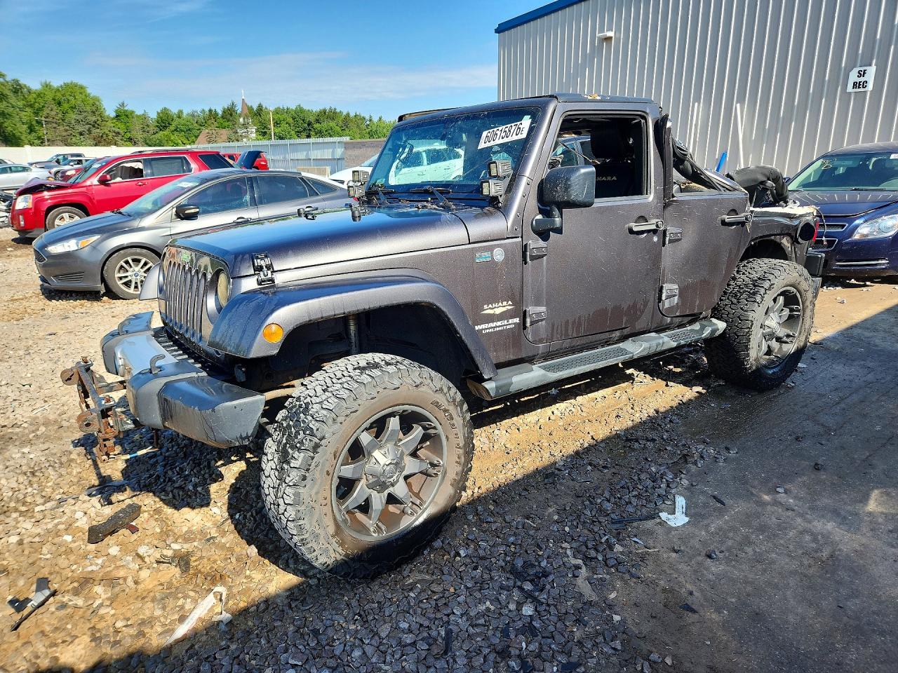 2014 JEEP WRANGLER Sahara — Front 3/4
