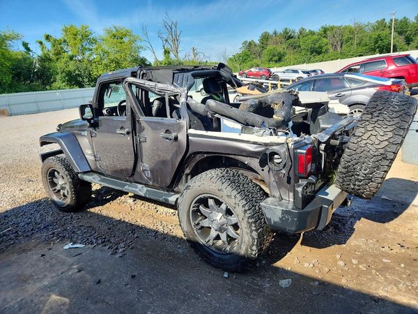 2014 JEEP WRANGLER Sahara — DSRA