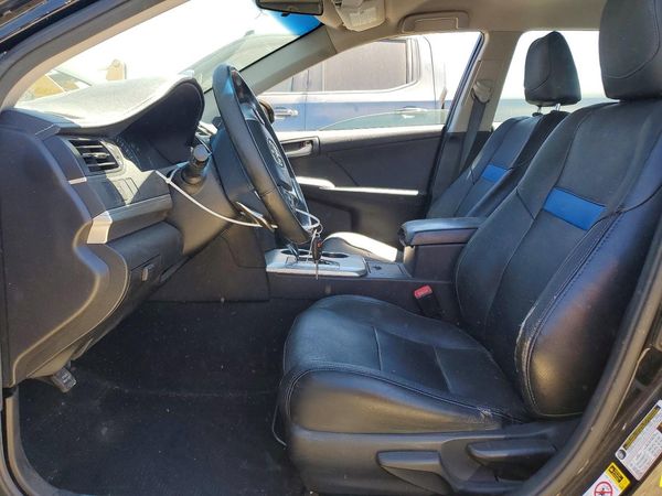 2013 TOYOTA CAMRY