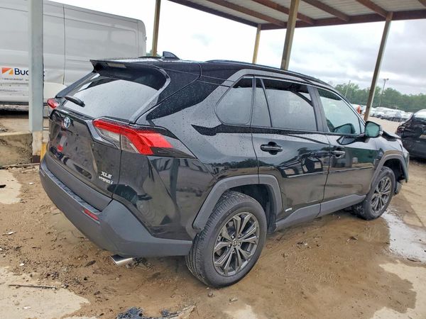 2022 TOYOTA RAV4