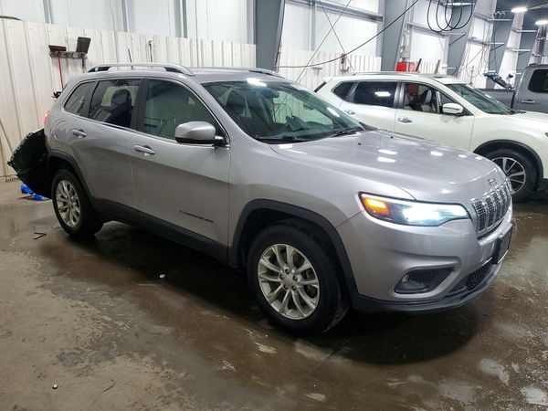 2019 JEEP CHEROKEE LATITUDE 4X4