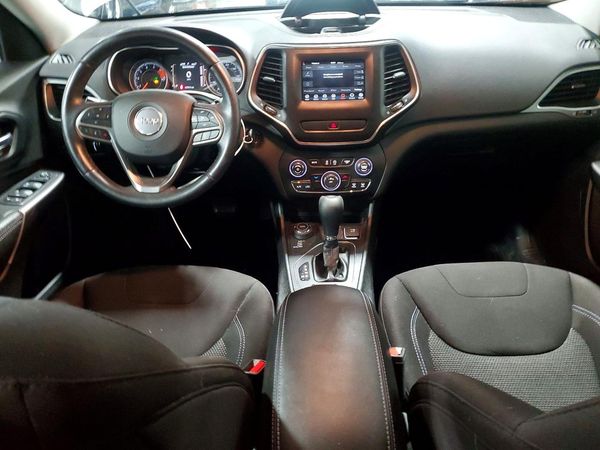 2019 JEEP CHEROKEE LATITUDE 4X4