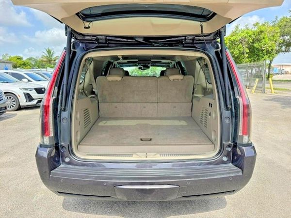 2015 CADILLAC ESCALADE ESV Luxury
