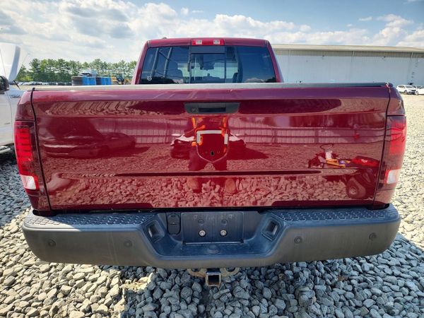 2019 RAM 1500 CLASSIC SLT