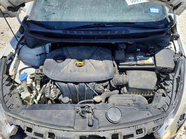 2014 KIA FORTE LX, EX