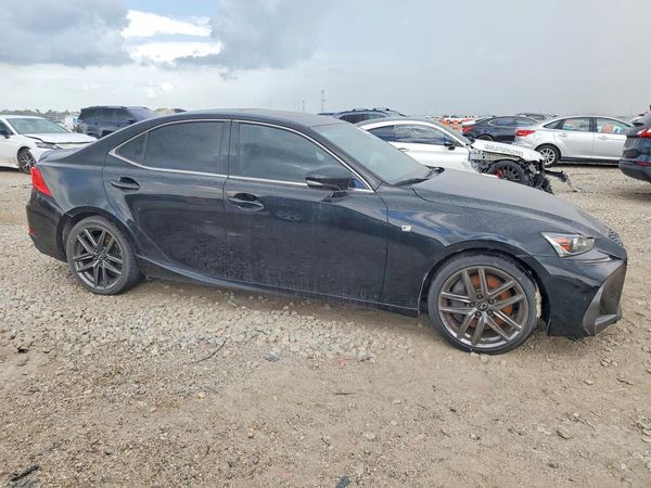2020 LEXUS IS