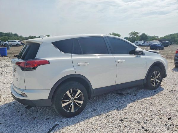 2018 TOYOTA RAV4 Adventure/XLE