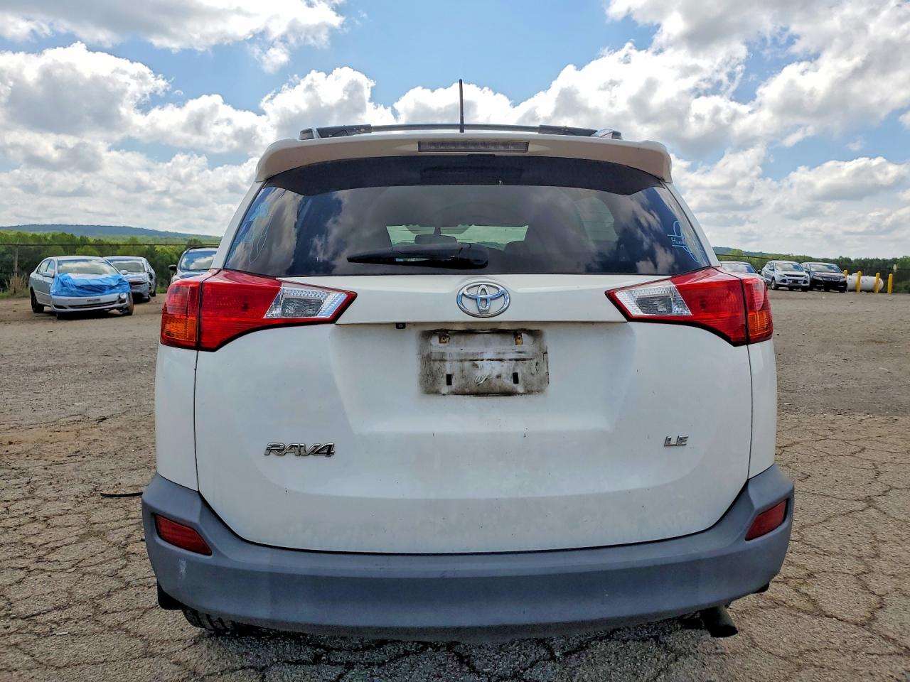 2015 TOYOTA RAV4 LE (X Grade)