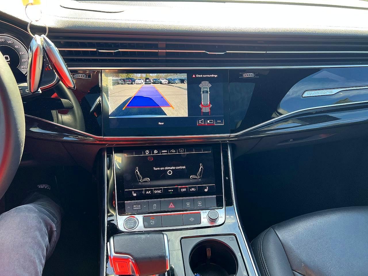 2023 AUDI Q7 quattro Premium