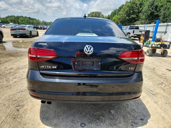 2017 VOLKSWAGEN JETTA SE