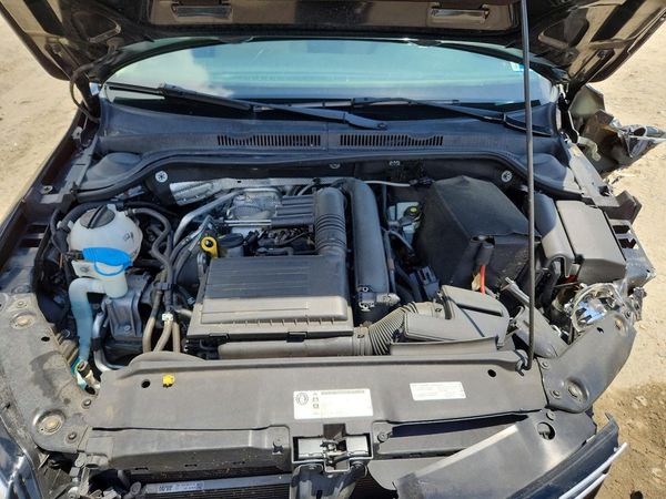 2017 VOLKSWAGEN JETTA SE