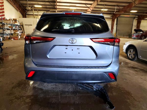 2022 TOYOTA HIGHLANDER