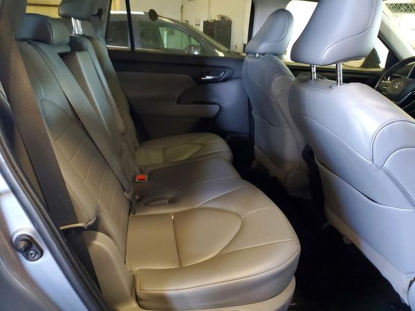 2022 TOYOTA HIGHLANDER