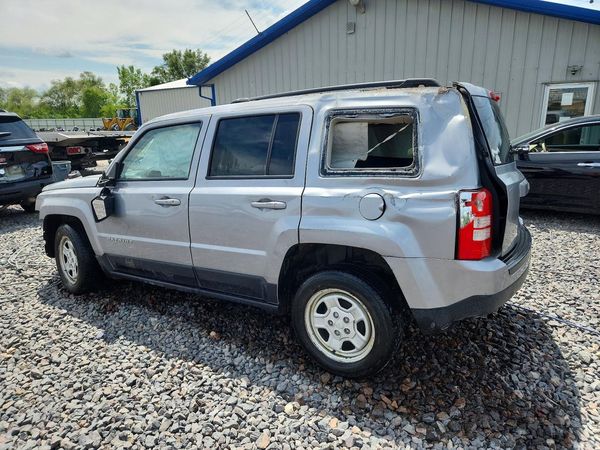 2016 JEEP PATRIOT SPORT FWD