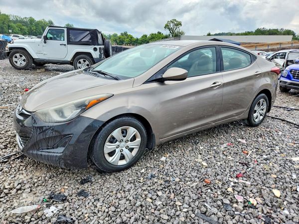 2016 HYUNDAI ELANTRA