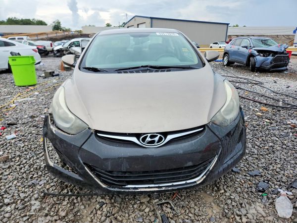 2016 HYUNDAI ELANTRA
