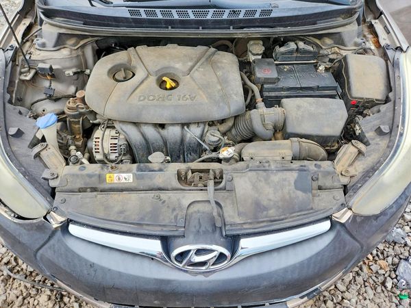 2016 HYUNDAI ELANTRA