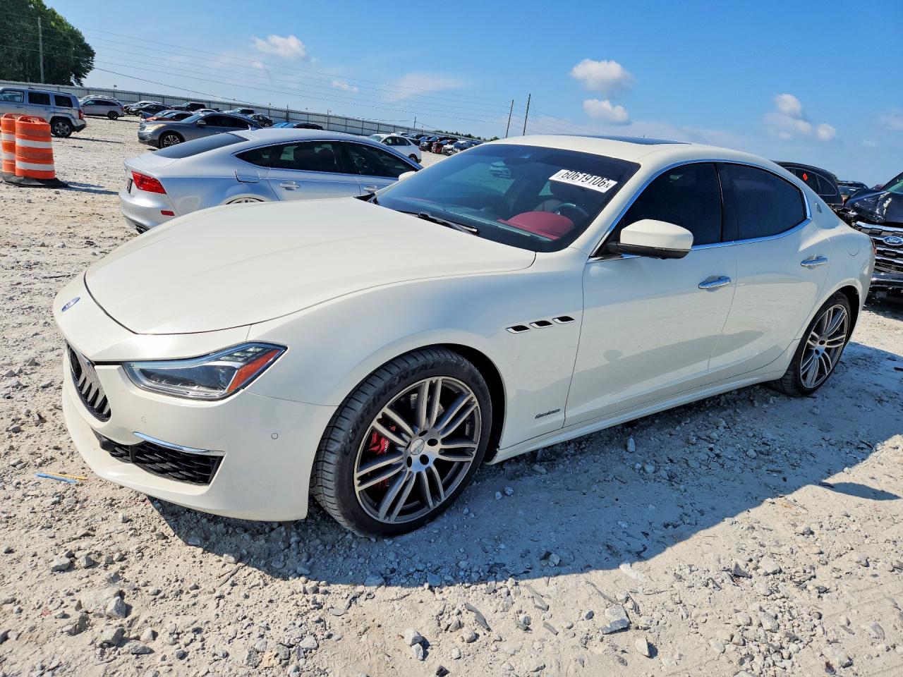 2019 MASERATI GHIBLI Luxury