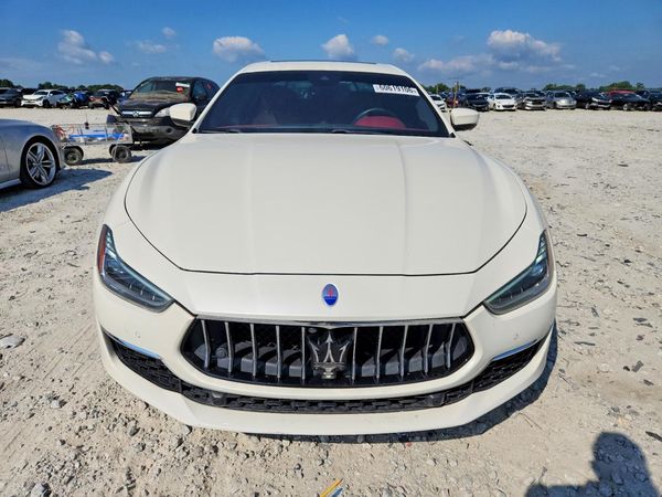 2019 MASERATI GHIBLI Luxury