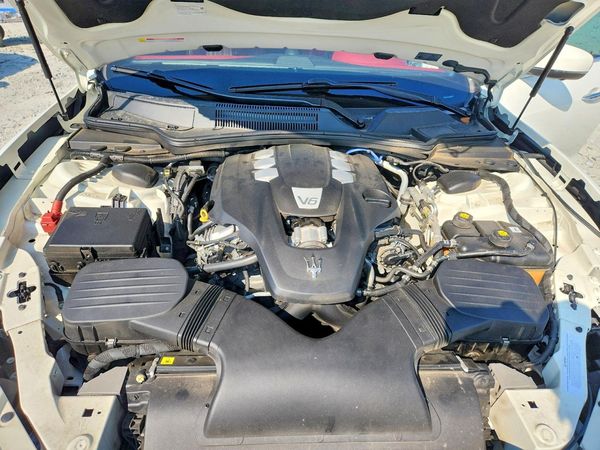 2019 MASERATI GHIBLI Luxury