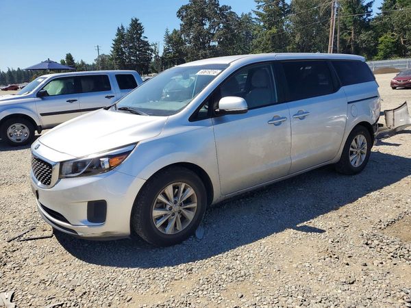 2017 KIA SEDONA LX