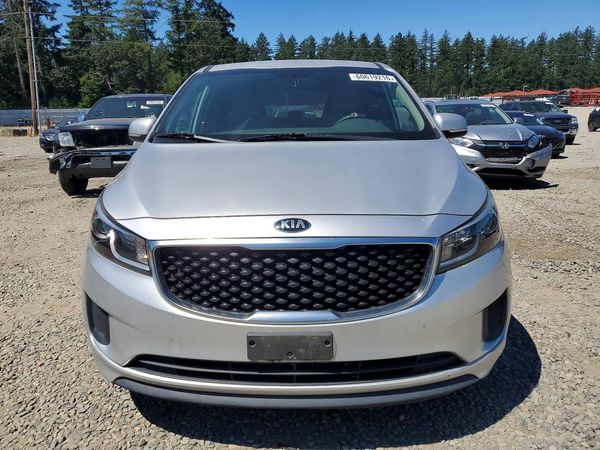 2017 KIA SEDONA LX
