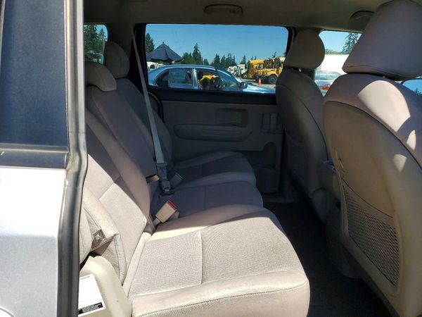 2017 KIA SEDONA LX