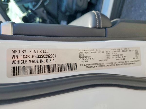 2025 JEEP GRAND CHEROKEE Limited