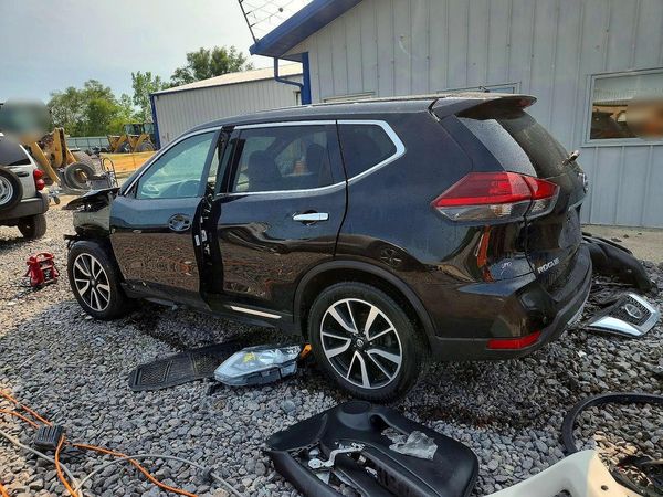 2019 NISSAN ROGUE