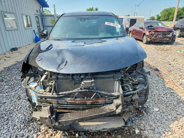2019 NISSAN ROGUE