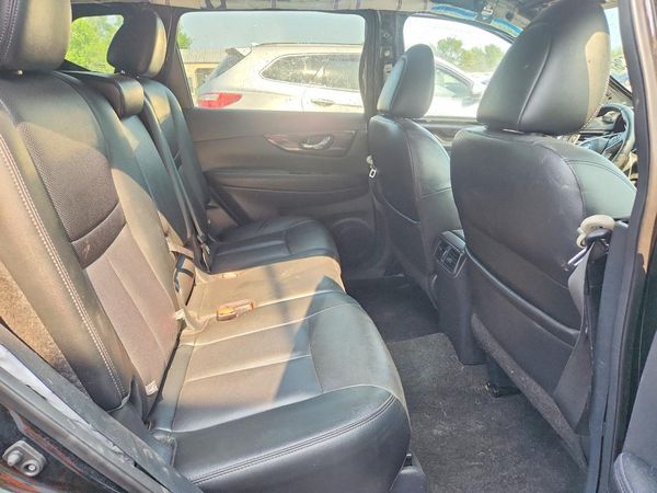 2019 NISSAN ROGUE