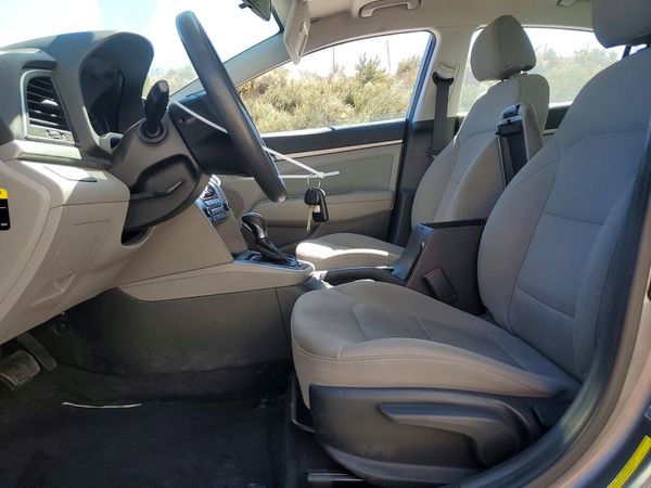 2018 HYUNDAI ELANTRA