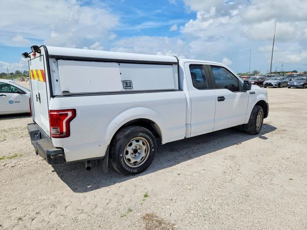 2017 FORD F150 SuperCab