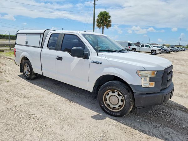 2017 FORD F150 SuperCab