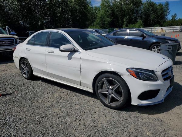 2015 MERCEDES-BENZ C 4-MATIC