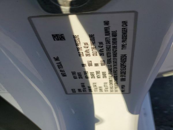 2023 TESLA MODEL 3