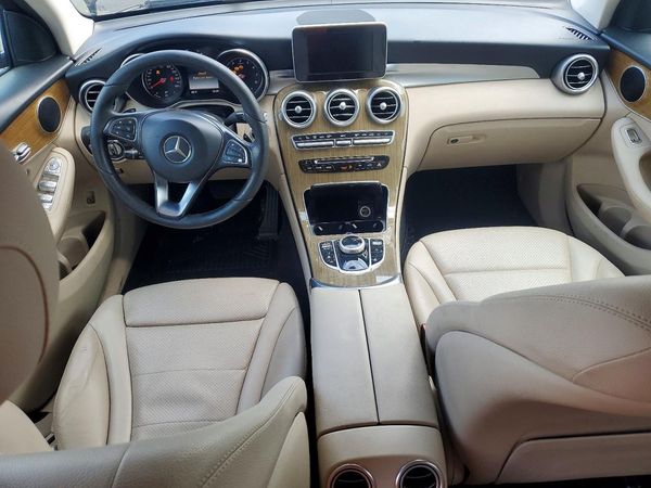 2018 MERCEDES-BENZ GLC