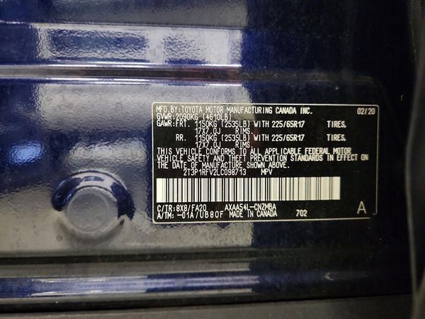 2020 TOYOTA RAV4 XLE