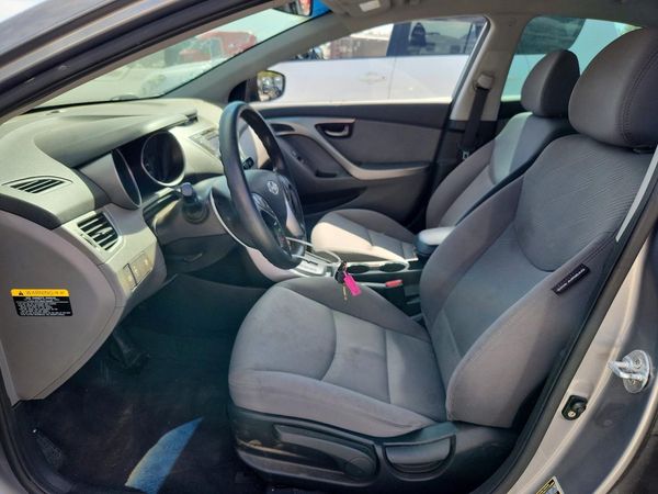 2013 HYUNDAI ELANTRA