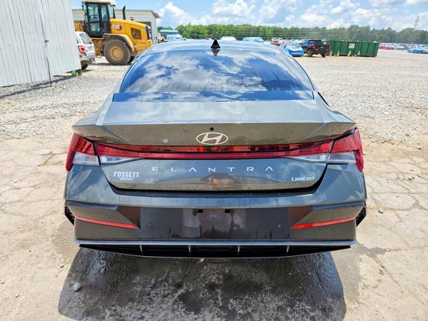 2024 HYUNDAI ELANTRA Limited