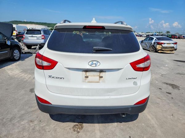 2014 HYUNDAI TUCSON GLS (Middle Level) — DIRR