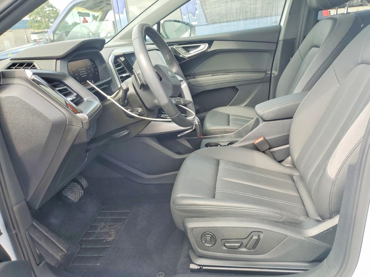 2024 AUDI Q4 E-TRON