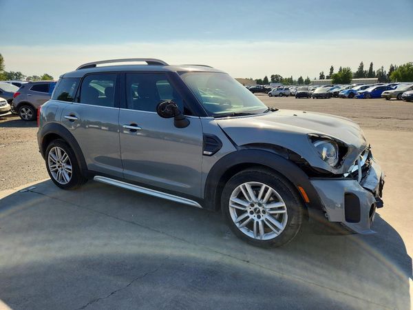 2022 MINI COOPER