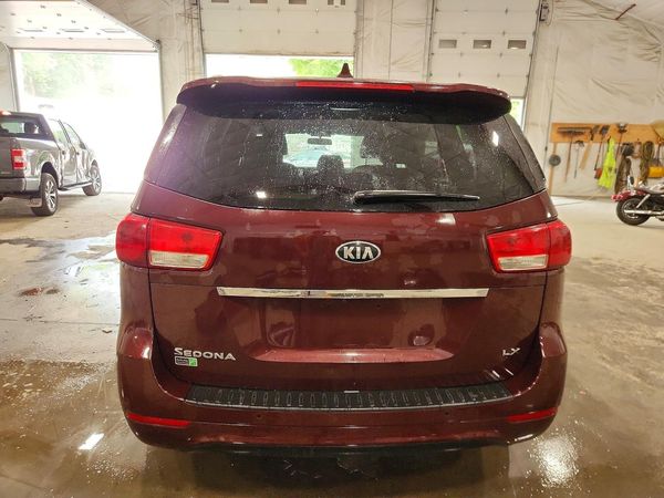 2016 KIA SEDONA