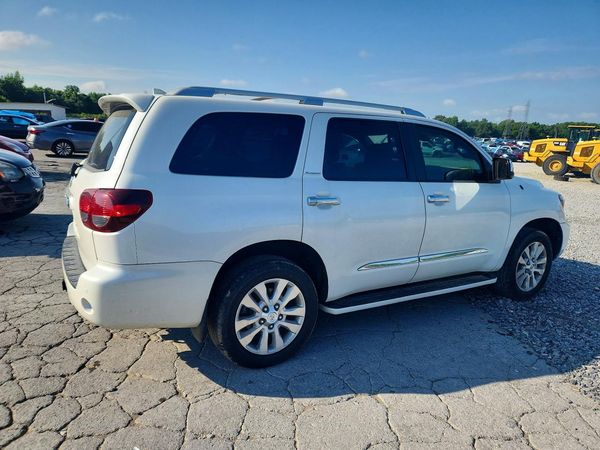 2020 TOYOTA SEQUOIA Platinum