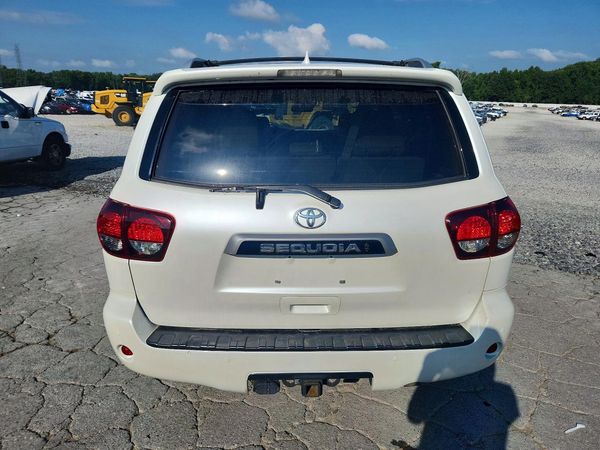 2020 TOYOTA SEQUOIA Platinum