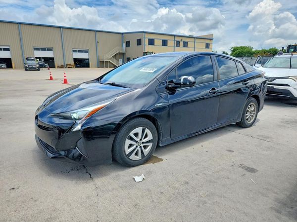 2017 TOYOTA PRIUS